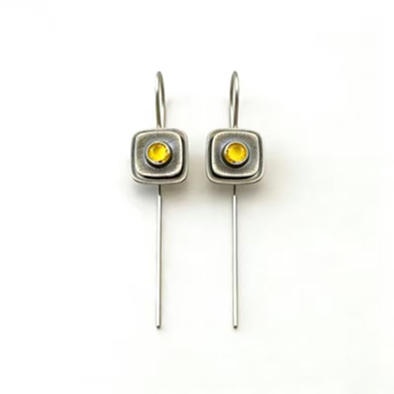 French-Style Vintage Geometric Square Distressed Pearl Earrings