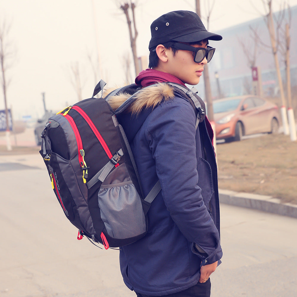 Lightweight Travel Backpack for Daily Use | LOOPDEAL