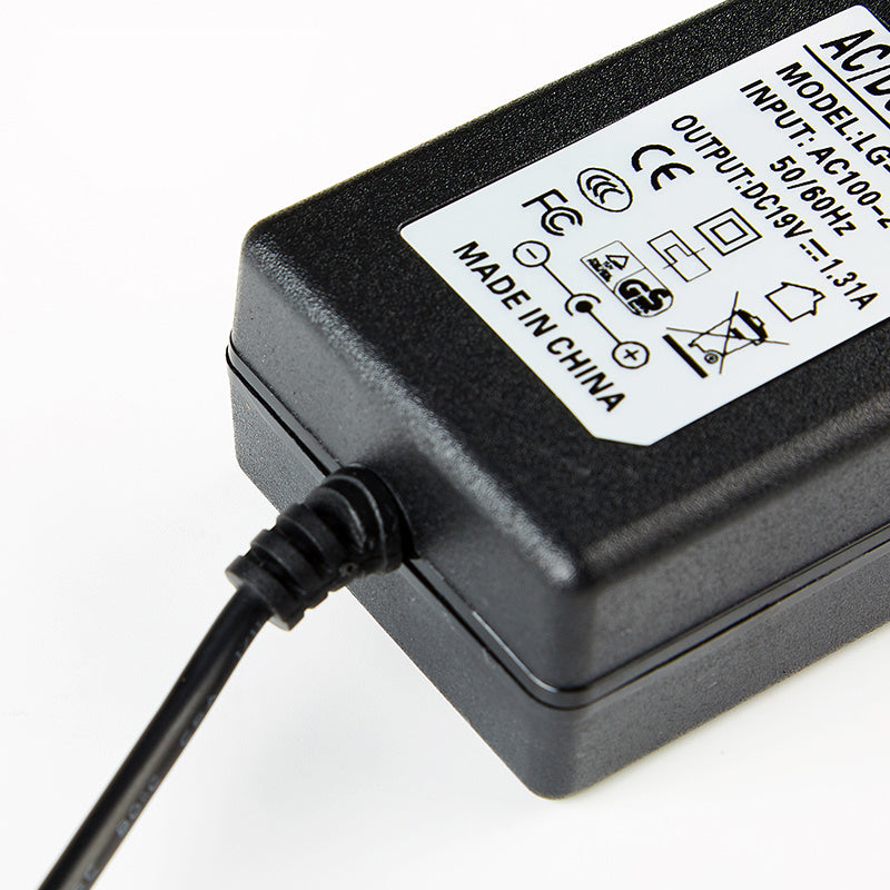 Universal 19V 1.31A Power Adapter | LOOPDEAL Travel